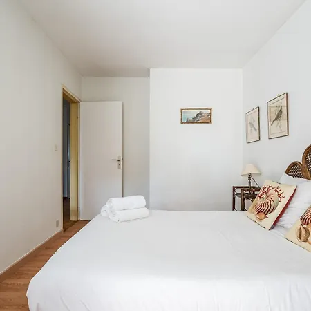 Le Monticule Par Dodo-a-cassis Apartment *