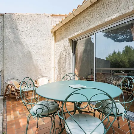 Le Monticule Par Dodo-a-cassis Cassis