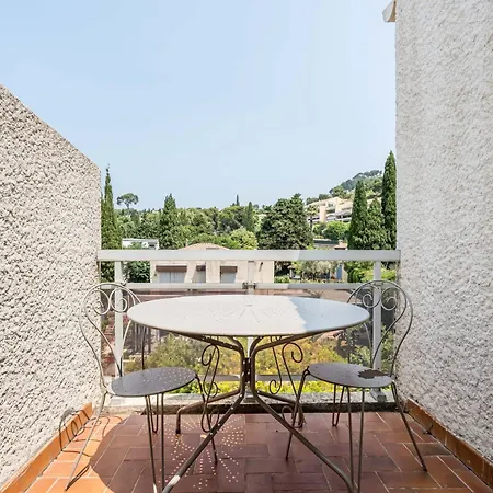 Le Monticule Par Dodo-a-cassis