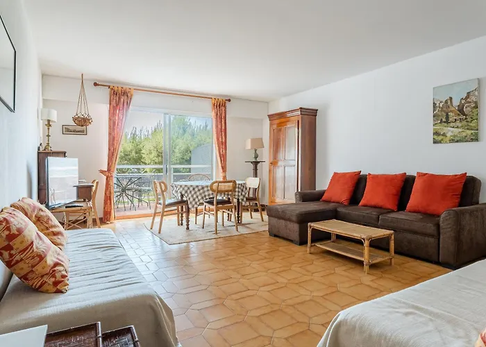 Le Monticule Par Dodo-a-cassis Апартаменты Каси